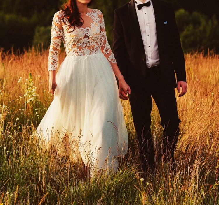 Rustykalna suknia ślubna Madonna model Telimena r. 36/38