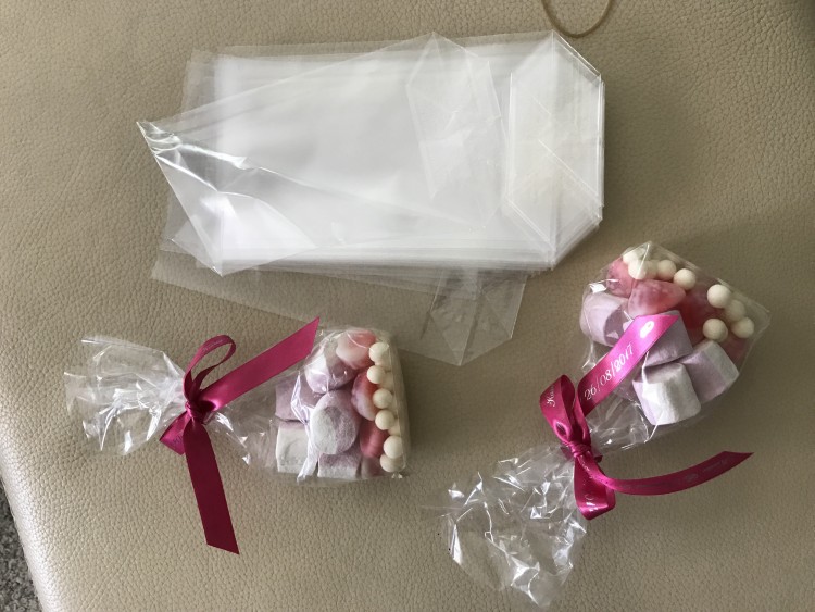 Dekoracja sweet baru, dekoracja słodkiego stołu