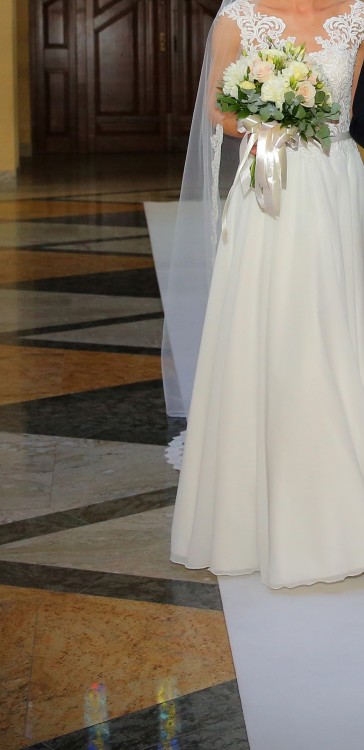 Sprzedam suknię ślubną