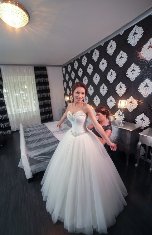 Suknia ślubna BLANCA piękna princessa roz. 34/36