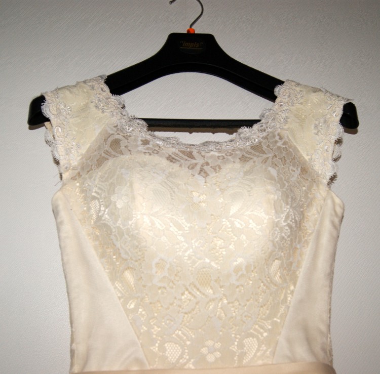 sukienka ecru rozmiar 34  Poprawiny