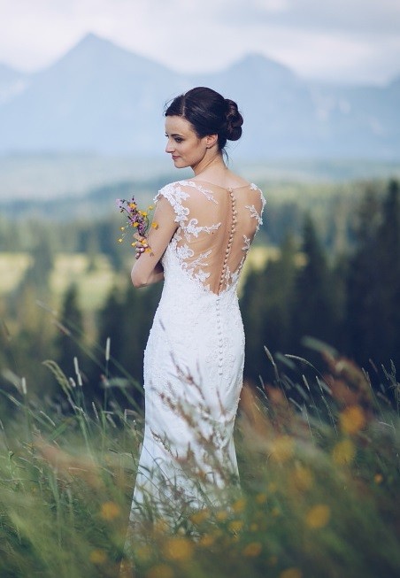 PIĘKNA SKUKNIA VANILLA SPOSA