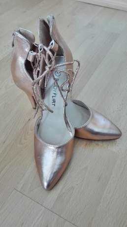 Buty ślubne, Czółenka Bonprix, rozmiar 37