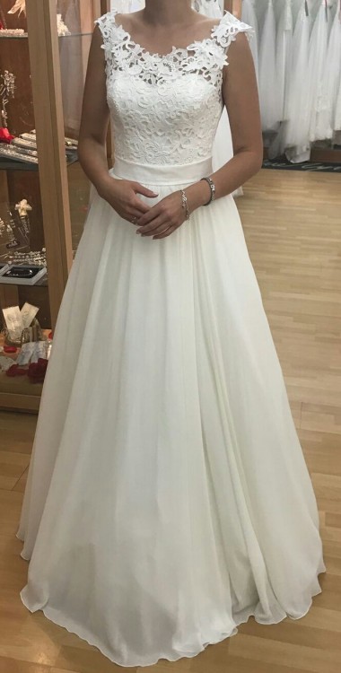 Suknia ślubna na sprzedaż