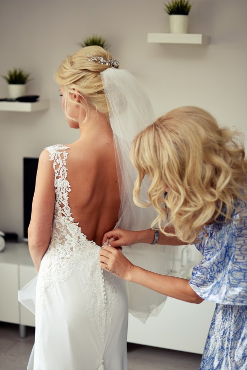 Suknia Lillian West 2017 koronka + 2 welony