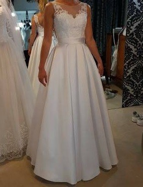 Sprzedam suknię ślubną