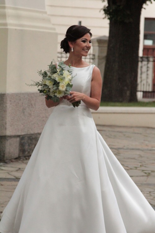 Suknia ślubna AMY LOVE