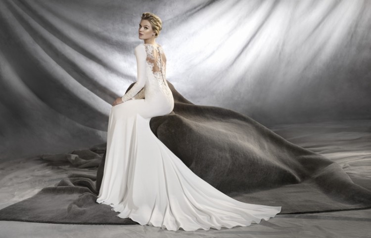 Suknia ślubna Pronovias 2017 Orquidea