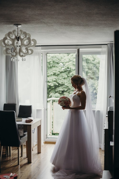 Suknia Ślubna z salonu EP Model 2017 E-3464 szyta na miarę