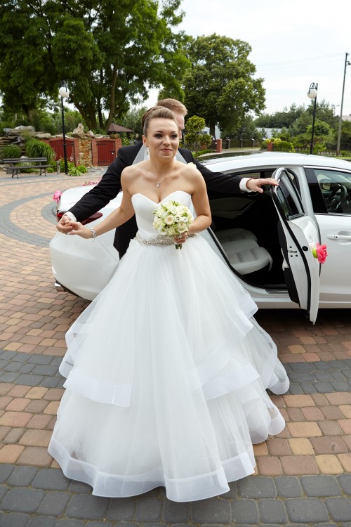 suknia ślubna princessa