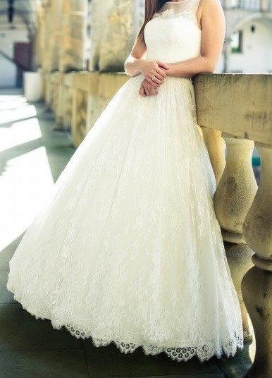 Suknia ślubna rozmiar 36, koronka ecru, stan idealny!