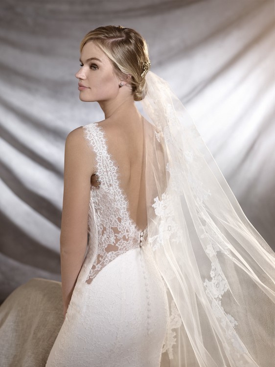 Suknia Ślubna marki Pronovias - Oreste 2017