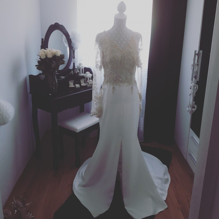 VIOLA PIEKUT SUKNIA ŚLUBNA