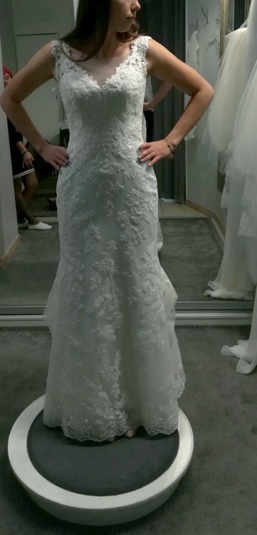 Suknia ślubna MORI LEE