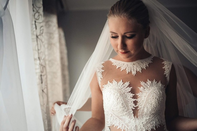 Sprzedam suknię ślubną