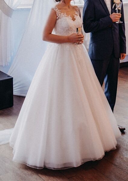 A może to ona jest tą jedyną? :) - suknia litera A, 38