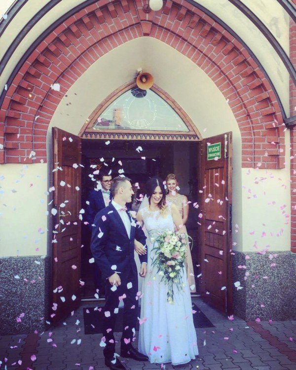 Piękna suknia ślubna