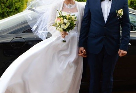 suknia ślubna biała