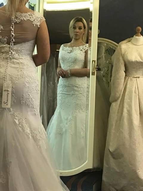 Suknia Ślubna Sincerity 3942