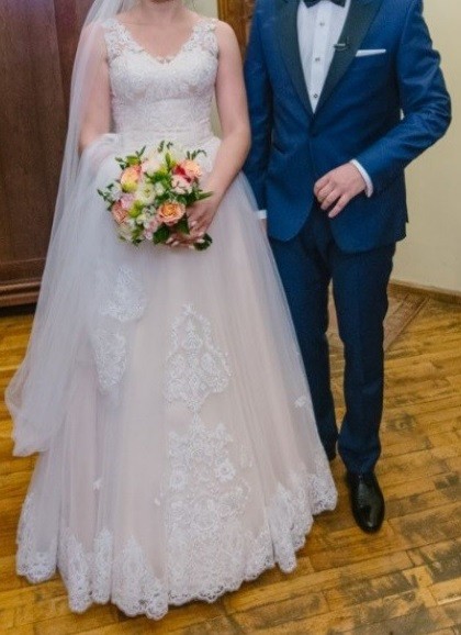 Oksana Mukha, model Veronika rozm 36/38 + GRATISY!