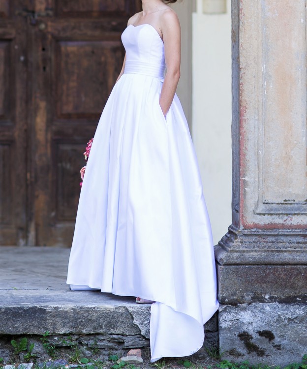 Suknia ślubna dla szczupłej Panny Młodej