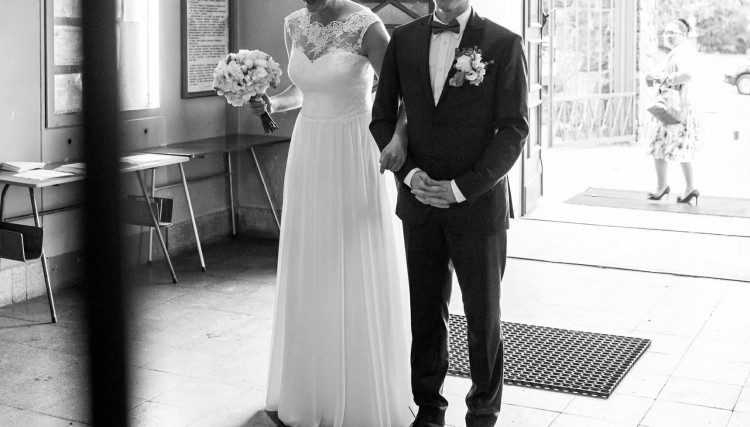 Suknia ślubna kolekcja 2017 rozmiar 40/42