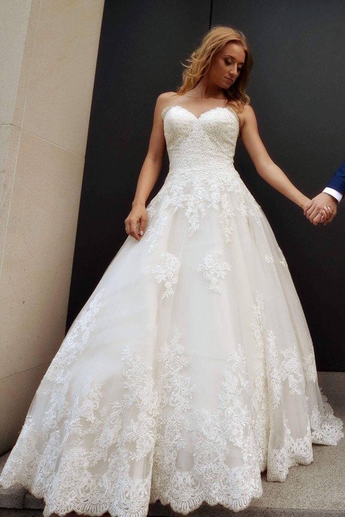 Suknia ślubna Allure Bridals