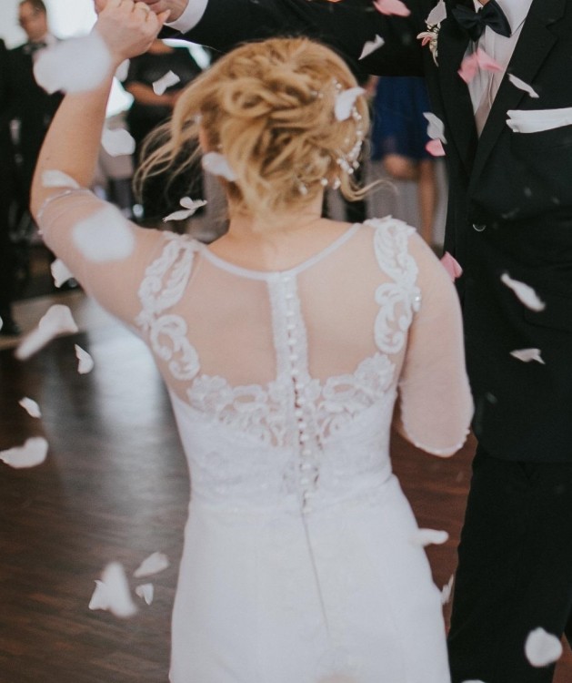 Suknia Ślubna dla niskiej osoby 34/36