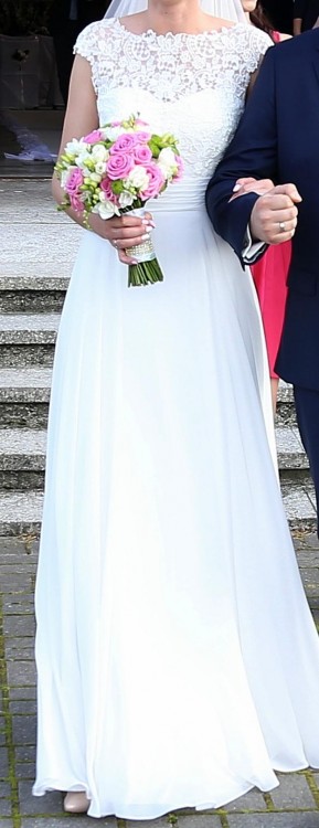 Piękna muślinowa suknia ślubna w rozmiarze 36/38