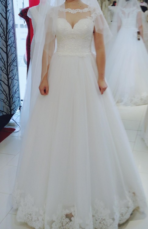 Sprzedam suknię ślubną Anna Sposa