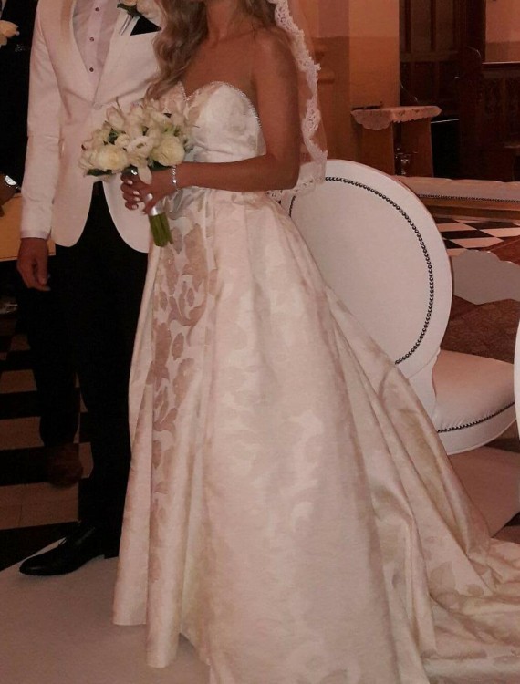 Suknia ślubna Tina Valerdi