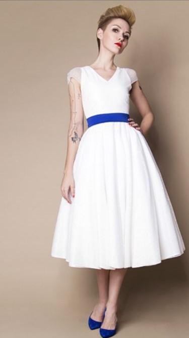 Sprzedam krótką sukienkę ślubną