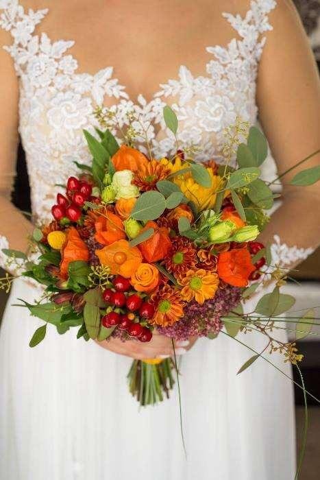 Suknia ślubna, rozm 38/40 na wzrost 173 cm.  + obcas