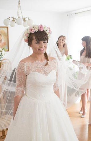 Wyjątkowa Suknia Ślubna  z welonem