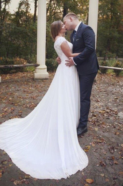 Sukienka ślubna z kolekcji Amy Love Bridal 2017, roz.38