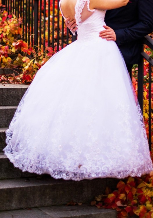 Sprzedam Piękną Suknię Ślubną