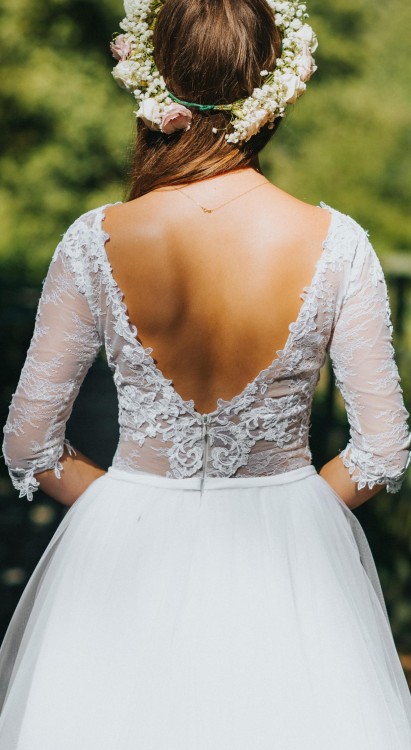 Suknia ślubna - koronka