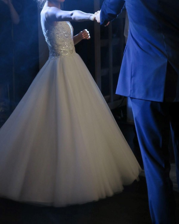 Unikatowa suknia ślubna + welon gratis