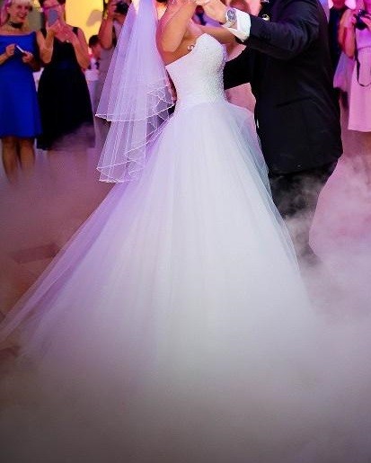 Suknia ślubna SVAROWSKI kryształy księżniczka princess