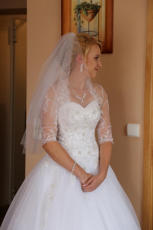 Suknia ślubna "Agnes The One 60"