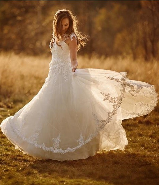 Suknia ślubna  r.36/38