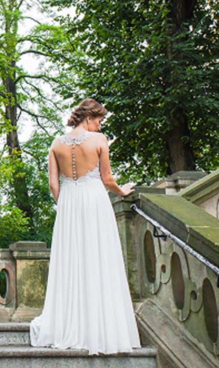 Suknia ślubna Madonna model LARA boho