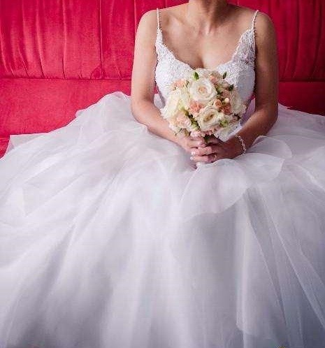 Zjawiskowa Suknia Ślubna