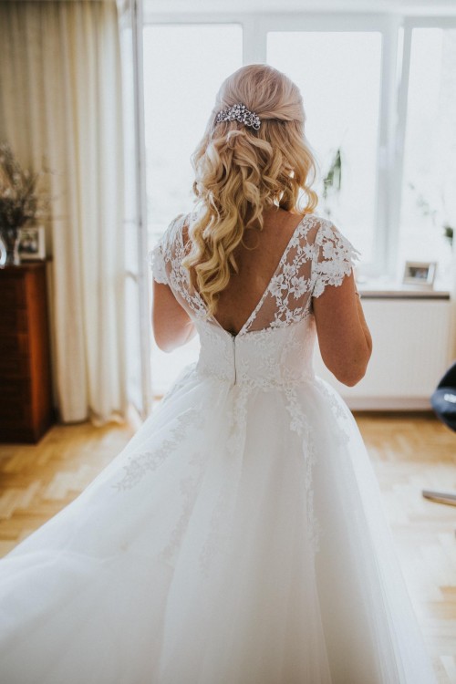 Piękna suknia ślubna Maggio Ramatti mod.Kasey+długi welon