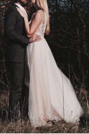 Romantyczna i wygodna suknia ślubna