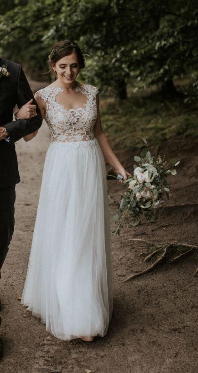 Przepiękna, zwiewna suknia ślubna Anette (Madonna) 2017