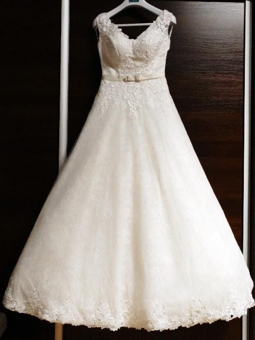 Suknia ślubna rozmiar 38 ecru + dodatki