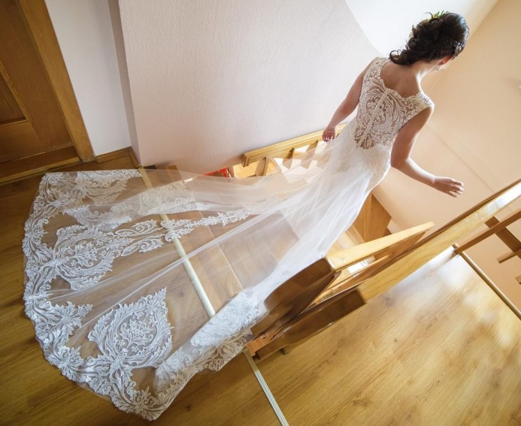 Suknia ślubna Elizabeth Kaedonia