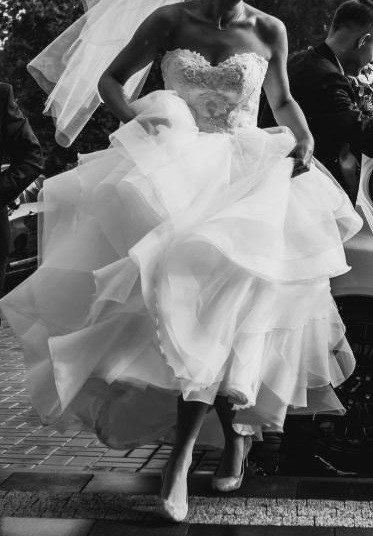 Suknia Ślubna Vanilla Sposa eleganckie falbany