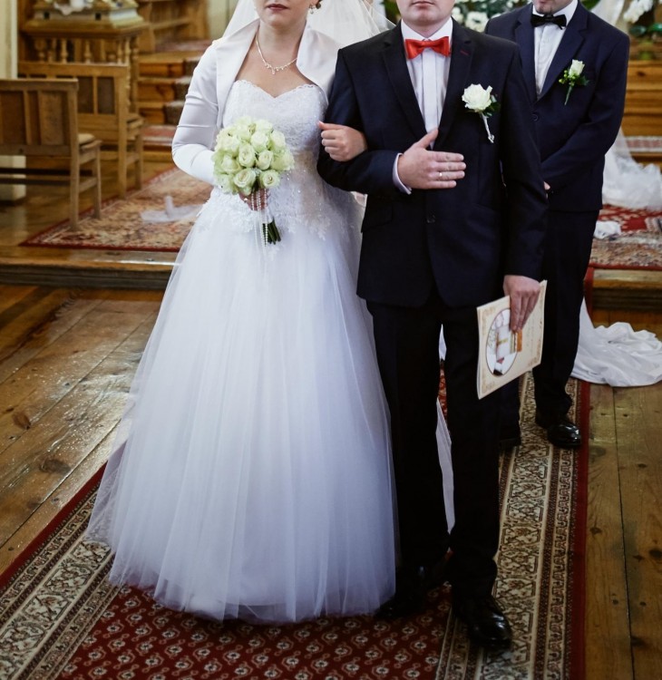 Sprzedam suknię ślubną